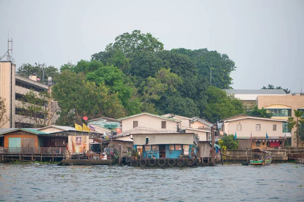 Bangkok Thailand Dec 2018 House Chao Phraya River Bangkok Thailand — Stock Photo, Image