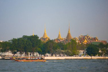 Bangkok, Tayland - 22 Aralık 2018: Wat Phra Si Rattana Satsadaram Bangkok, Tayland