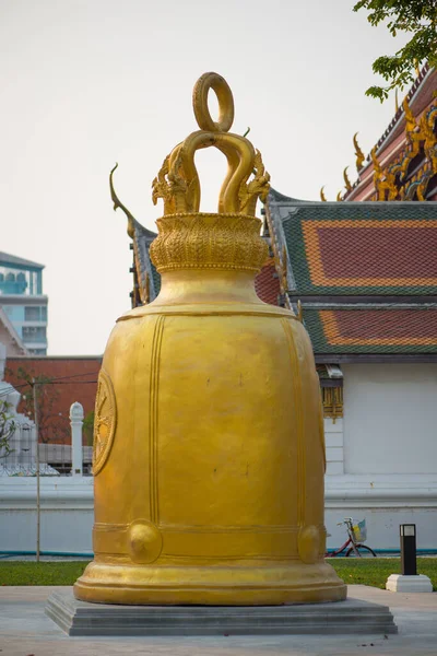 Campana Oro Wat Rakhang Khositaram Bangkok Tailandia —  Fotos de Stock