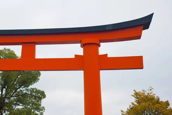 京都の伏見稲荷大社の赤鳥居 — ストック写真
