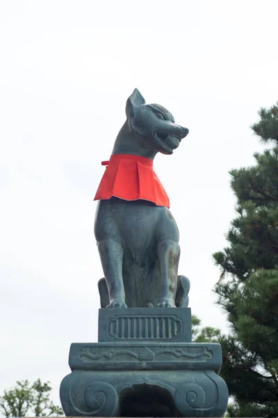 Japonya Nın Kyoto Kentindeki Fushimi Inari Taisha Türbesindeki Fox Heykeli — Stok fotoğraf