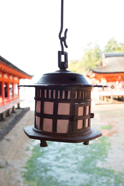 Vecchia Lanterna Santuario Itsukushima Sull Isola Miyajima Hiroshima Giappone — Foto Stock