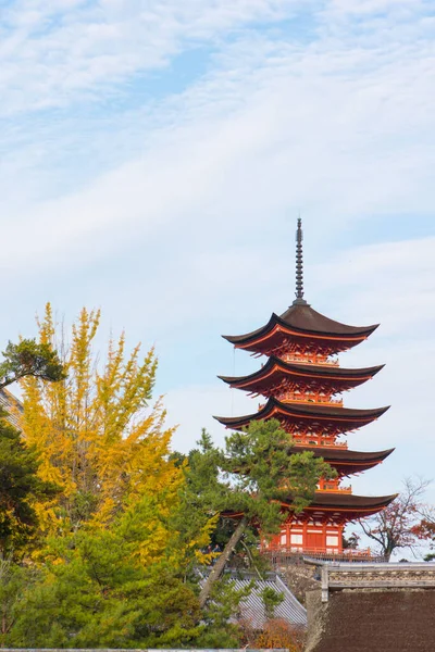 Červená Pagoda Komplexu Svatyně Itsukushima Shinto Ostrově Miyajima Hirošima Japonsko — Stock fotografie