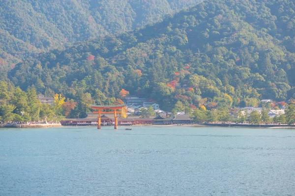 Puerta Torii Flotante Del Santuario Itsukushima Isla Miyajima Hiroshima Japón — Foto de Stock
