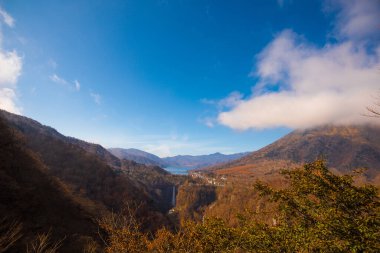 Kegon Şelalesi ve Chuzenji Gölü Nikko, Japonya 'nın Akechidaira Ropeway' inde.