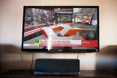 Brüksel saldırı haber konuşma televizyonda