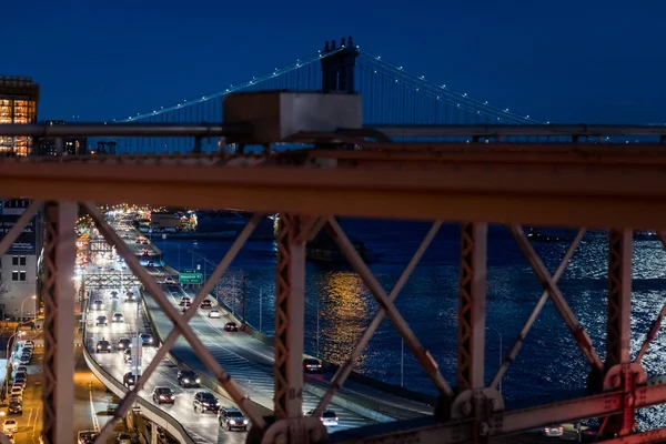 Autostrada FDR Drive di notte a New York — Foto Stock