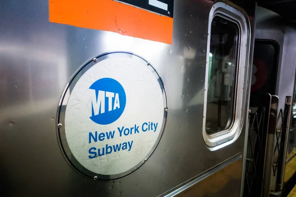 Subway metro Logo in New York — Stock Photo, Image