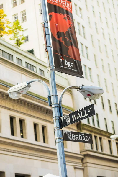 Wall street sign a New York — Foto Stock