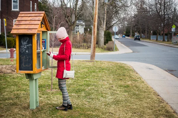 Little Free Street Library — Stock Photo, Image