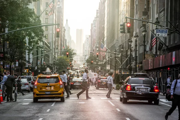 纽约莱克星顿拥挤大街 — 图库照片
