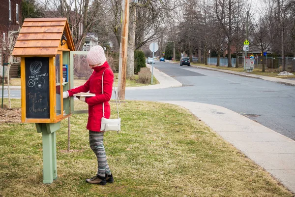 Little Free Street Library — Stock Photo, Image