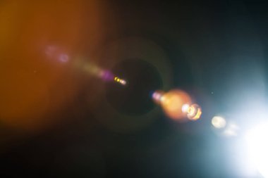 Lens Flare Studio arka plan üzerinde ateş