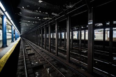 New York'ta yeraltı metrosu