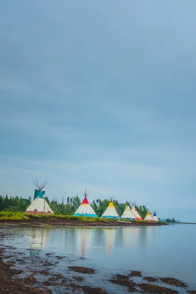 Traditionelle Häuser der amerikanischen Ureinwohner — Stockfoto