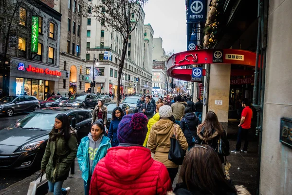 Montreal Canada November 2017 People Walking Fast Shipping Hour Ste — Stock Photo, Image