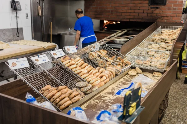 Montreal Kanada Listopada 2017 Fairmount Bagel Kryty Nocy Dobrze Znane — Zdjęcie stockowe