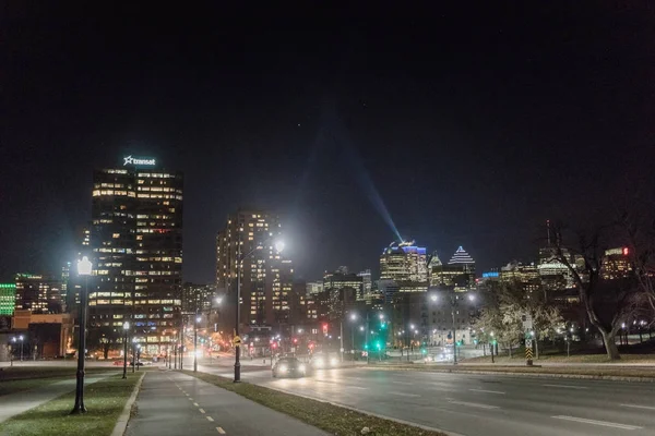 Montreal Canada November 2017 Parkstraße Mit Innenstadt Montreal Hintergrund Foto — Stockfoto