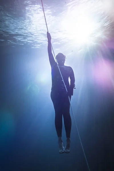 San Andres Adası Kolombiya Mart 2017 Yaklaşık Freediver Dalış Aşağıdaki — Stok fotoğraf