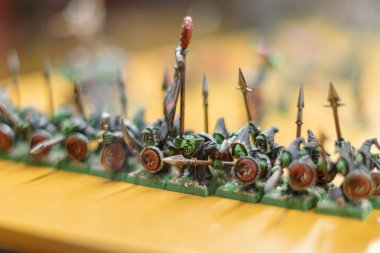 Girona, İspanya, 1-11-2019: Sant Lluc Kilisesi 'nde Tarihi Minyatürler Sergisi (Editör)