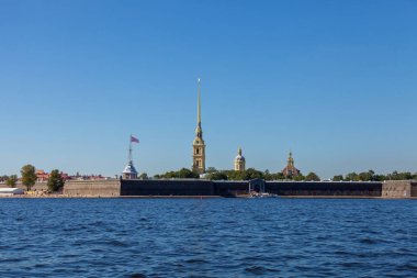 Hare Adası ve Peterpavlovskay Kalesi