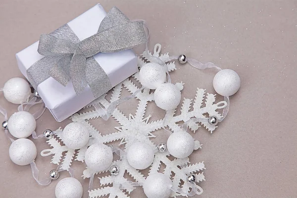 Noel hediye boncuk ile ayarla