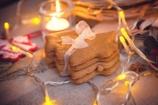 Noel kurabiyeleri Noel ağaçları şeklinde