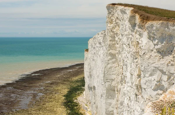 Acantilados de tiza blanca cerca de Eastbourne, Inglaterra —  Fotos de Stock