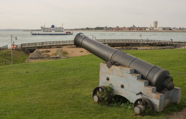 Portsmouth Limanı, Hampshire, İngiltere'ye giriş