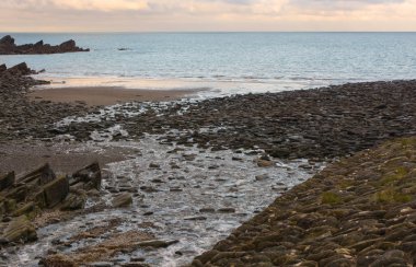Küçük koy ve beach Kuzey Devon, İngiltere