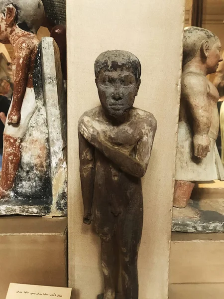 エジプト考古学博物館内の彫像 カイロ エジプト — ストック写真
