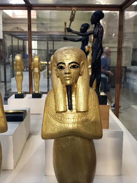 Standbeeld Het Museum Van Egyptische Oudheden Caïro Egypte — Stockfoto