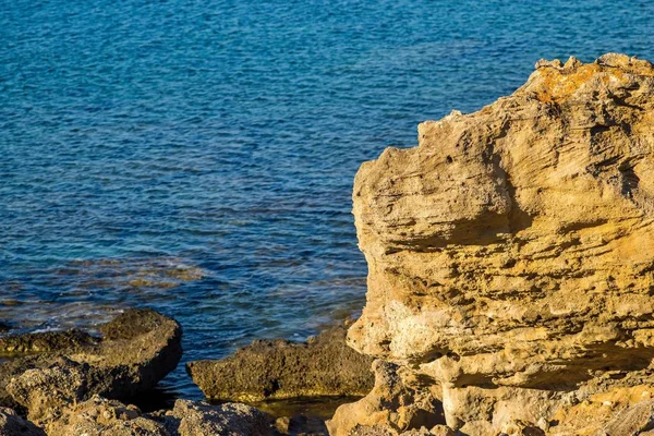 Costa pedregosa un primer plano — Foto de Stock