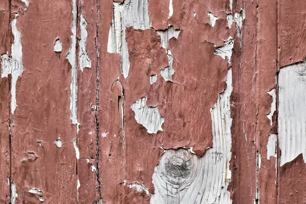 Старая краска на деревянной поверхности — стоковое фото