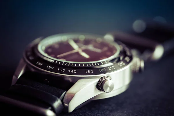 Męski zegarek zbliżenie — Zdjęcie stockowe