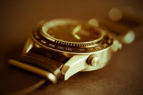 Męski zegarek zbliżenie — Zdjęcie stockowe