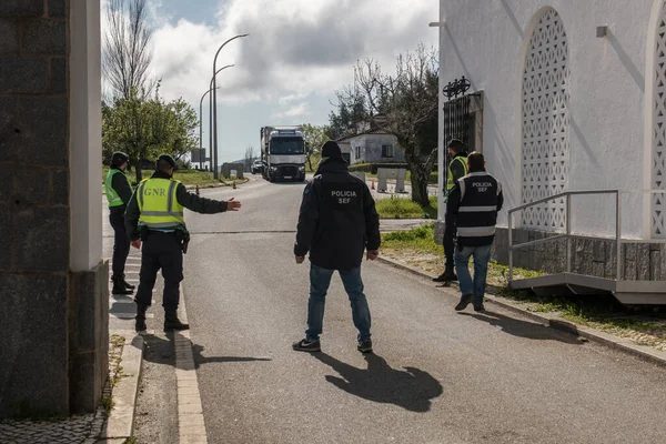 Portugalia i Hiszpania zamknęły swoją granicę z powodu ryzyka Covid-19 — Zdjęcie stockowe