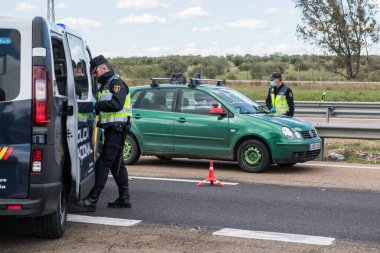 İspanya ve Portekiz arasındaki sınır denetimi Covid19 'a göre.