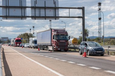 İspanya ve Portekiz arasındaki sınır denetimi Covid19 'a göre.