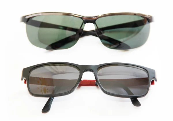 Lunettes Soleil Noires Pour Hommes Sur Fond Blanc — Photo