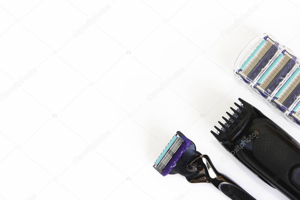 shaving machine, hair clipper and shaving blade a set