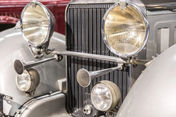 Amerikan klasik otomobil açık detay