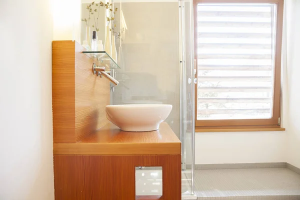 New home, bathroom vanity basin on a wooden top vanity — Stock Photo, Image