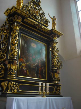 Wroclaw, Polonya - 13 Ekim 2011: Kutsal Haç 'ın güzel ve görkemli kilisesi