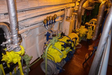 Gdynia, Polonya - Mayıs 04, 2014: Geminin makine dairesi