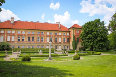 Lancut, Polonya - 12 Mayıs 2014: Pilecki, Lubomirski ve Potocki ailelerinin tarihi konutları.