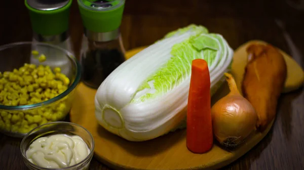 Produk Untuk Salad Yang Lezat Beijing Napa Kubis Bawang Wortel — Stok Foto