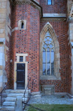 Wroclaw, Polonya 'daki Aziz John Katolik Katedrali. Neo-Gotik ilaveli Gotik Kilise