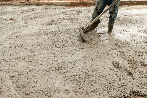 Solado de yeso hormigón para el suelo de la construcción fuera del sitio . — Foto de Stock