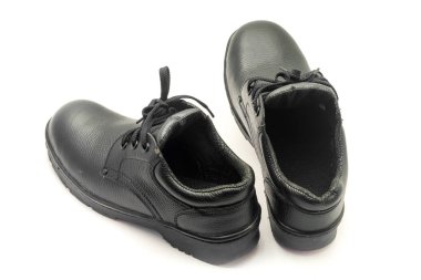 Beyaz arka plan üzerinde Emanet Ayakkabı.